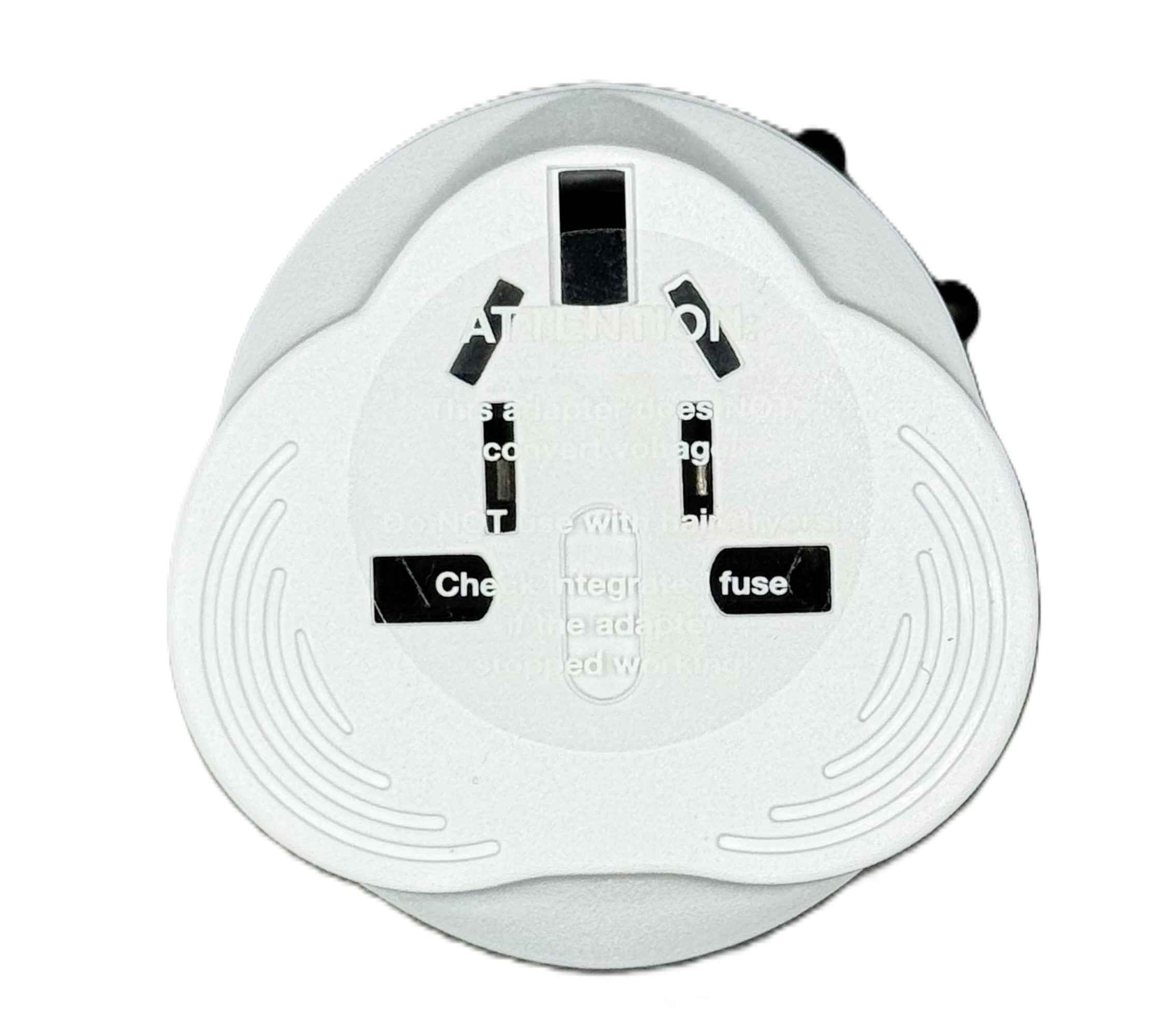 SKROSS Travel Plug EVO Universal Plug 150+ Countries Input and Output - White
