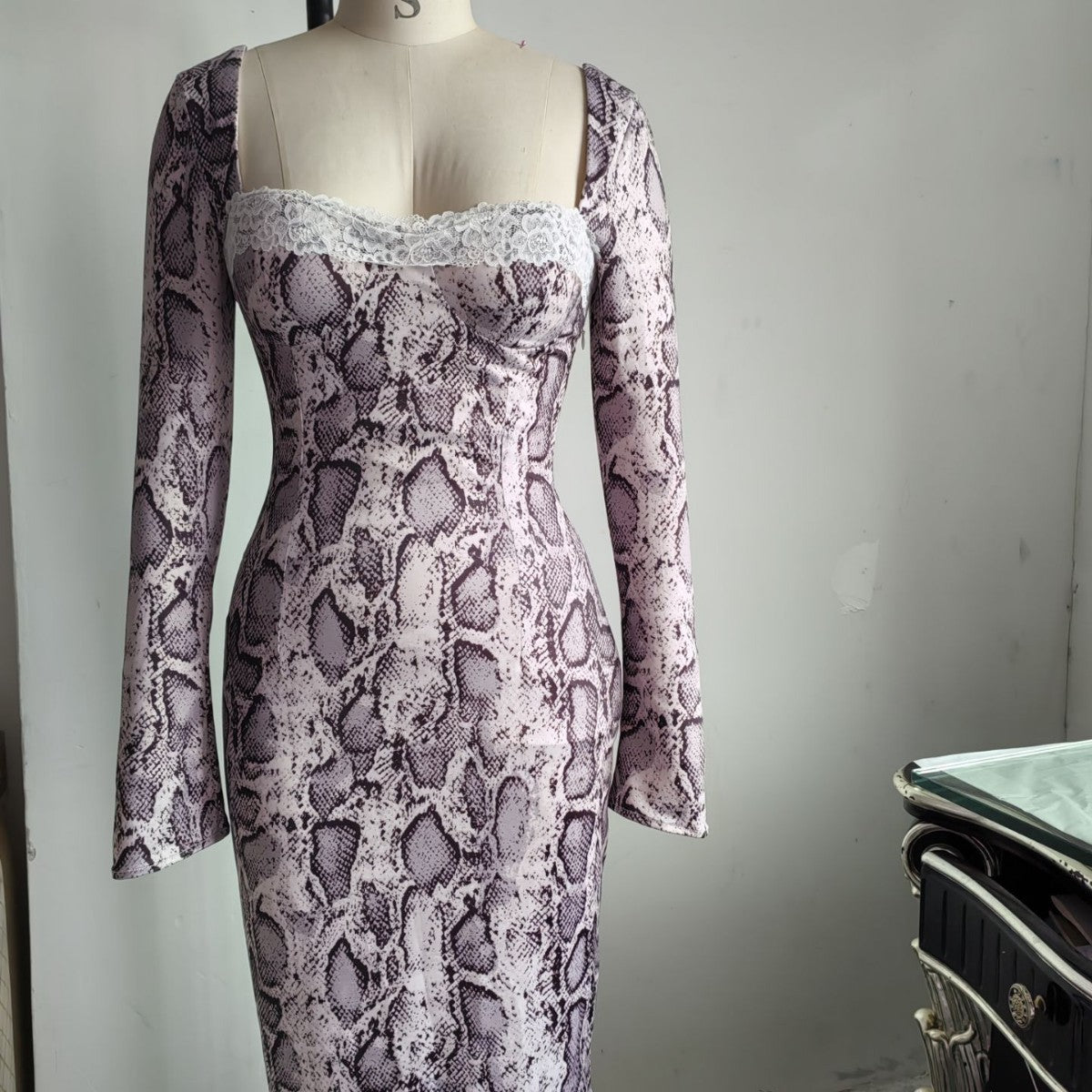 Digital Printed Sexy Slim Fit Lace Dress