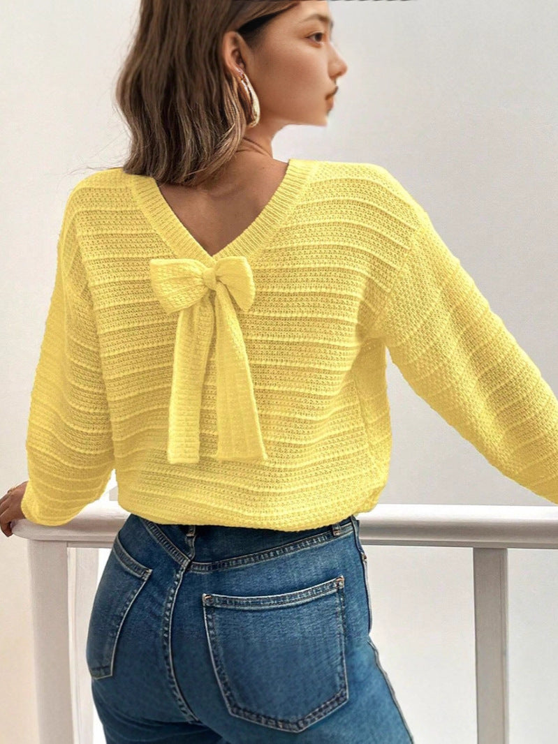 Round Neck Back Bow Design Gentle All-match Sweater