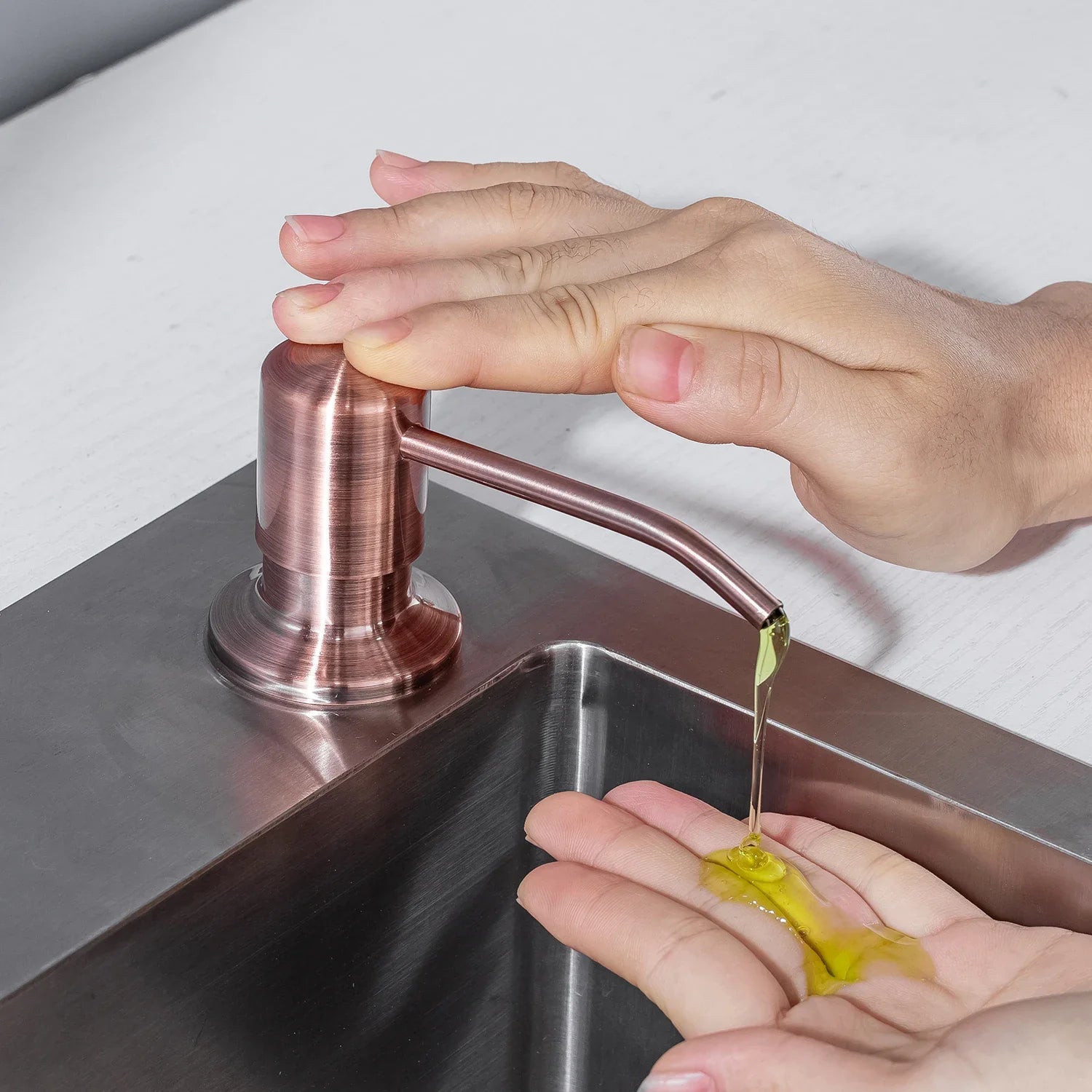 Kitchen Soap Dispensers 500ml Build in Dispenser Soap For Kitchen Bathroom Accessories Stainless Steel Pump Liquid PE Bottle