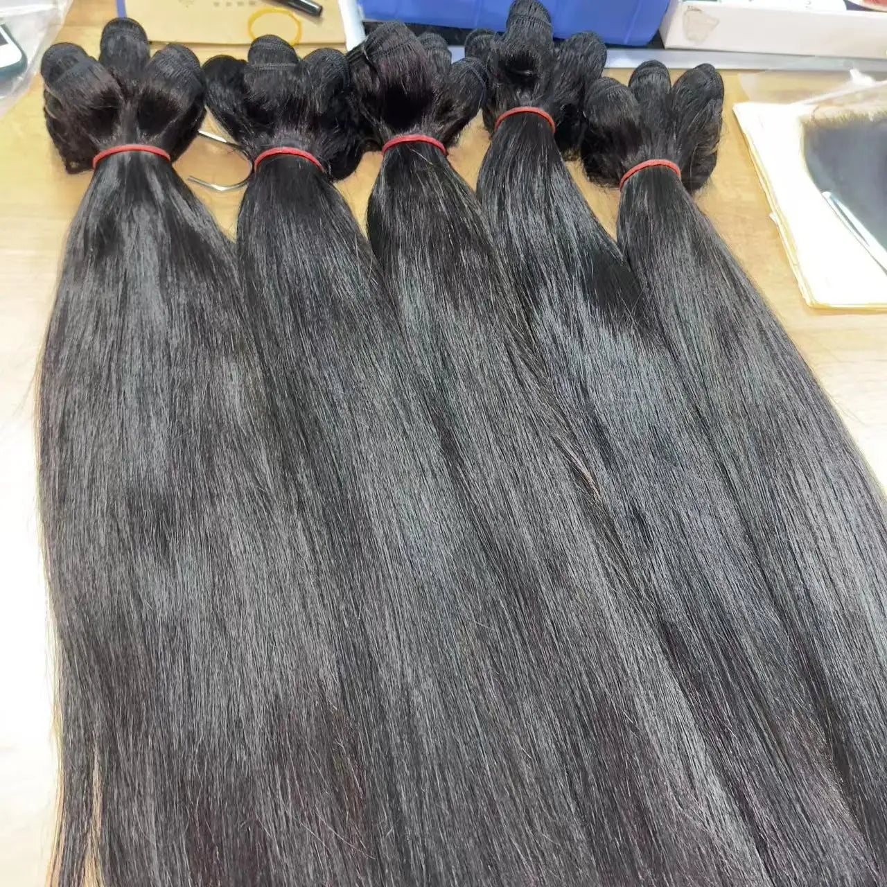 Grade Virgin Remy Raw Human Hair Weaving Extension Fast Shipping Natural Wavy Cambodian Burmese Curly Hair with Cuticle Aligned