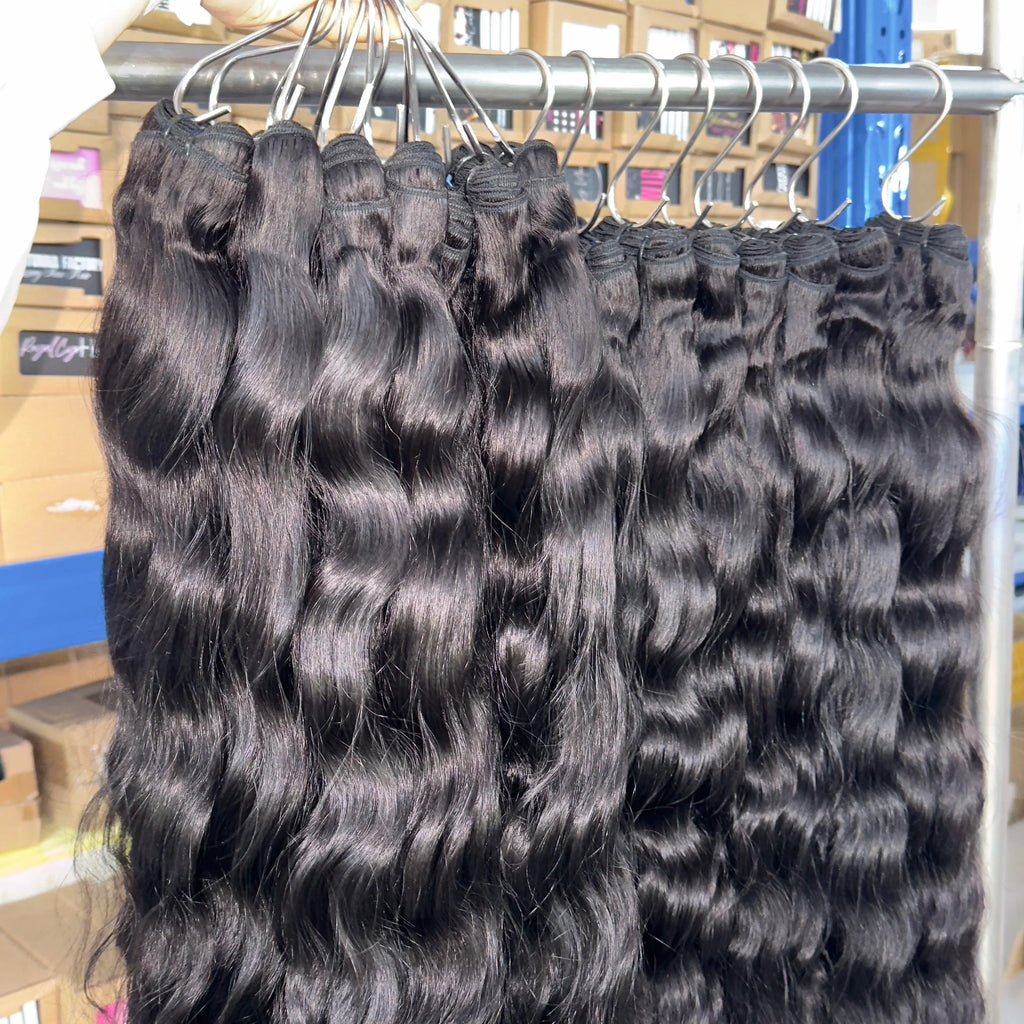 Human Hair Straight Body Natural Wave Bundles Raw Remy Hair Extensions Wholesale Best Brazilian Burmese Curly Hair Vendor