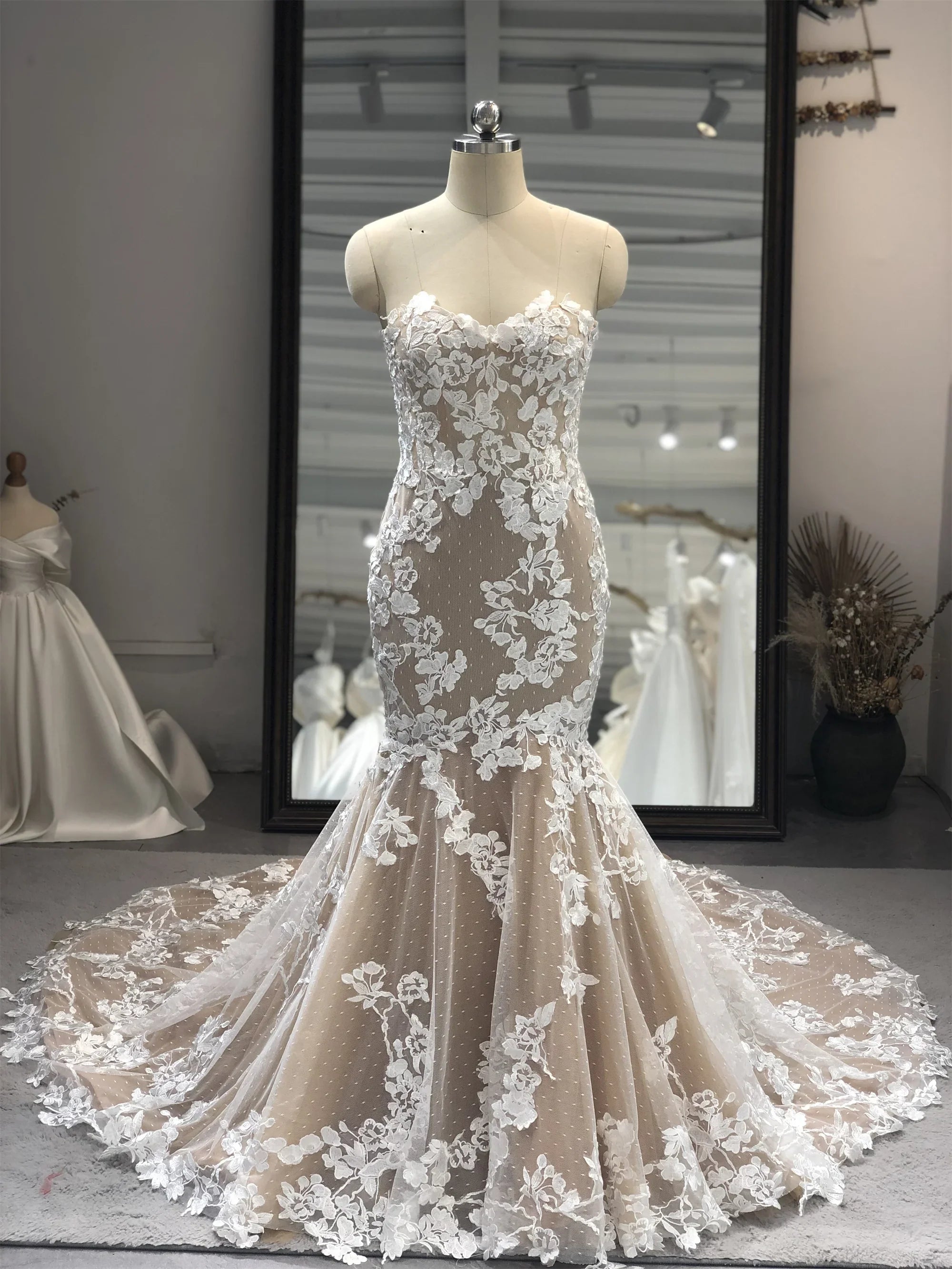 RL014  Latest Design Mermaid Wedding Dress Sexy Tube Top Lace Double Sided Embroidered Plus Size Wedding Dress