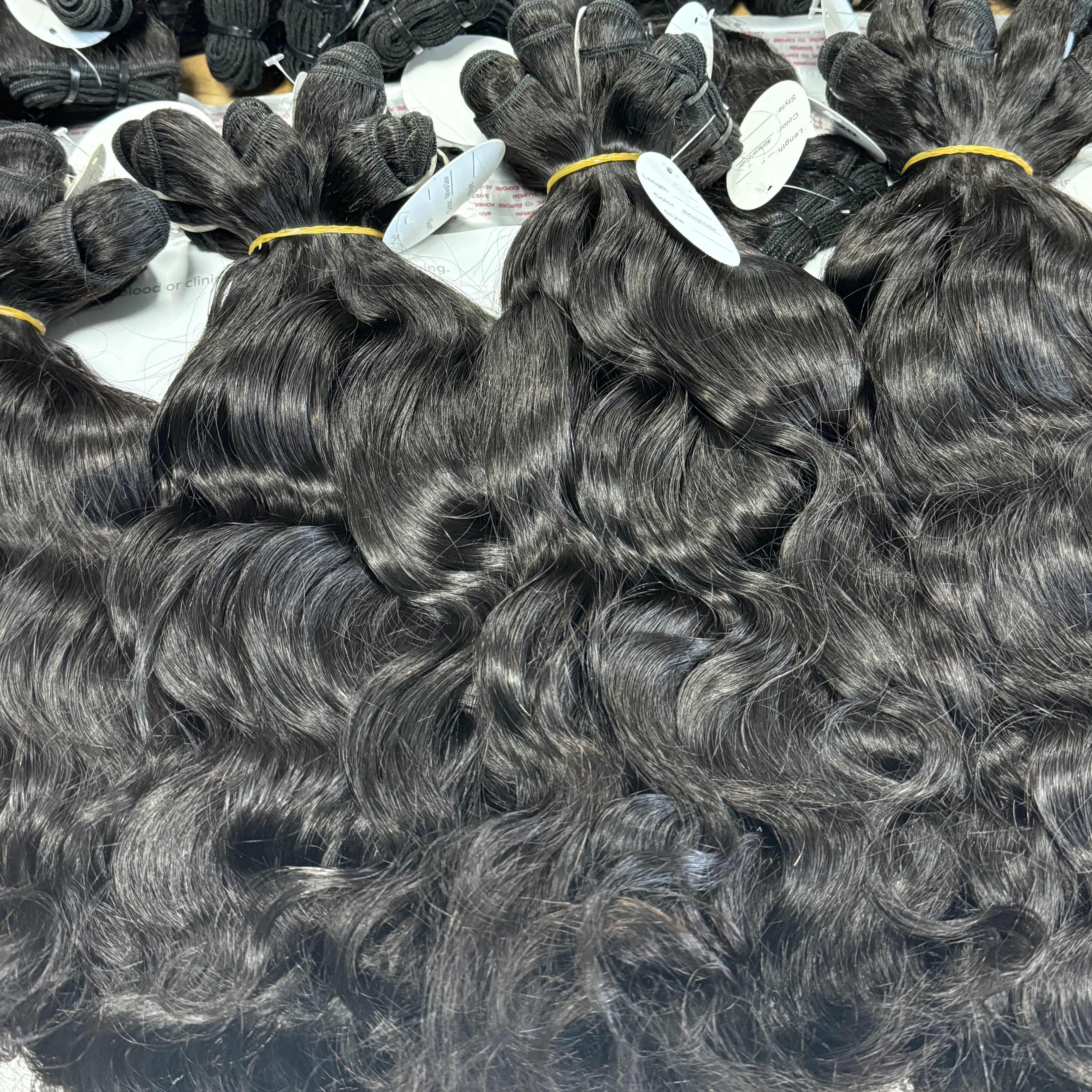 Wholesale Raw Hair Bundles Vendor Unprocessed Cambodian Natural Wave Hair Cuticle Aligned Burmese Curly Human Hair Bundles
