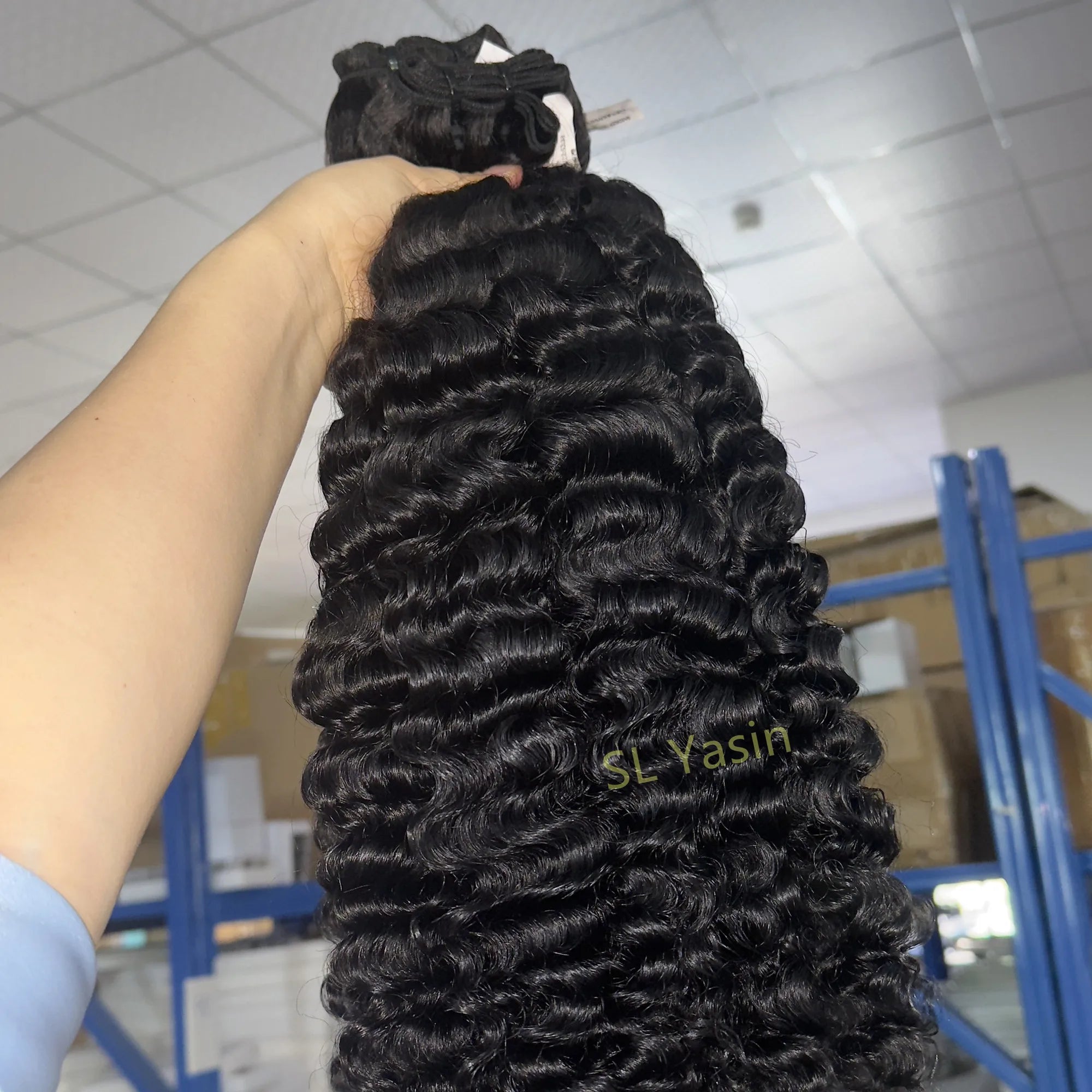 Wholesale Raw Hair Bundles Vendor Unprocessed Cambodian Natural Wave Hair Cuticle Aligned Burmese Curly Human Hair Bundles