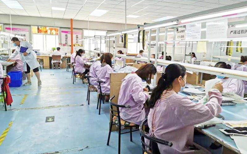 Hot Selling Cuticle Aligned Raw Vietnamese Human Hair Extension Raw Indian Curl Burmese Curly Natural Wave Hair Bundles