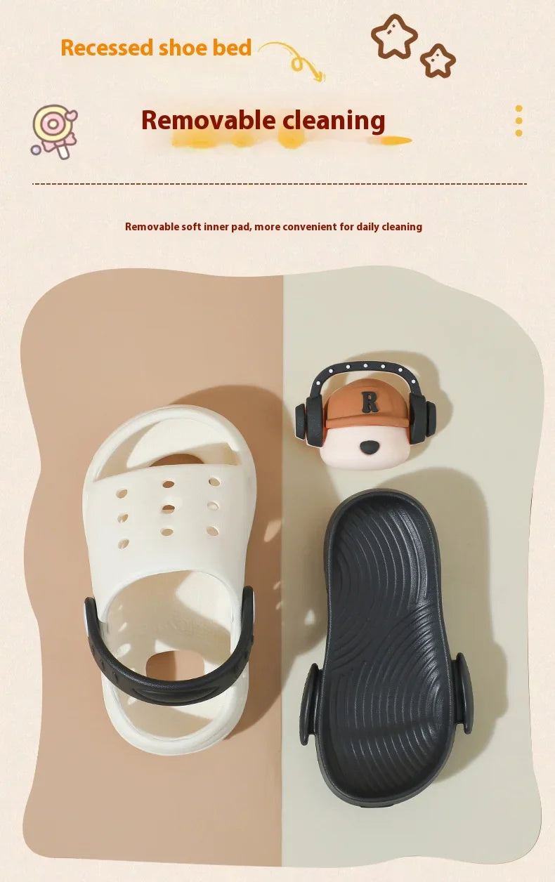 Children's Flip Flops, Anti Slip and Lightweight, Children's Hole Shoes, Soft Soled Cartoon Beach Shoes for Boys and Girls