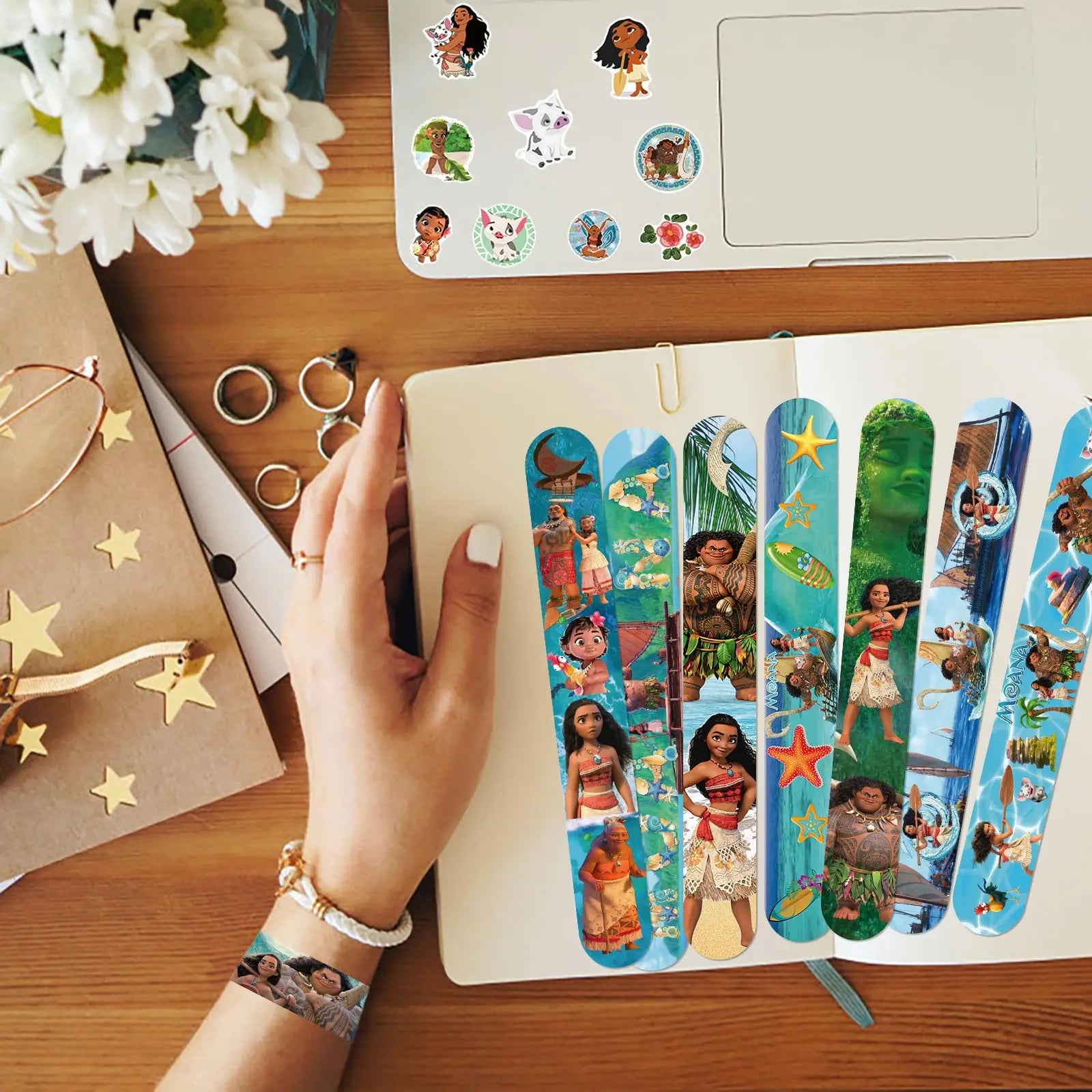 Moana 2 Slap Bracelets Party Favor Snap Bracelets Birthday Gifts for Kids Gifts Goodie Bag Fillers Classroom Rewards Party Suppl