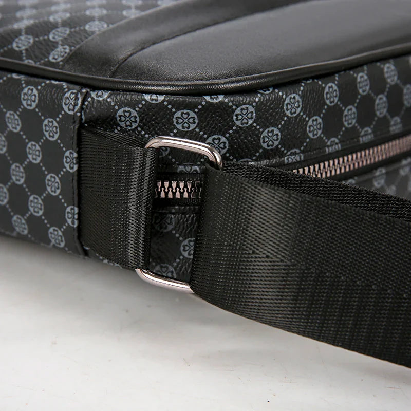 Casual Lightweight Business Shoulder Bags for Men PU Leather Messenger Bag Comfortable Wide Strap Crossbody Bags Designer Male