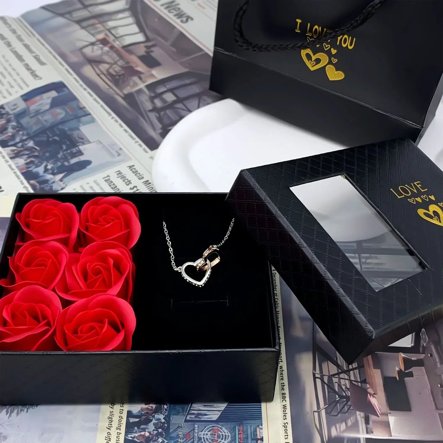 NEW Window Jewelry Box Romantic 6 Rose Pendants Ring Bracelet Eternal Flower Jewelry Valentine's Day Gift Packaging Box Bag