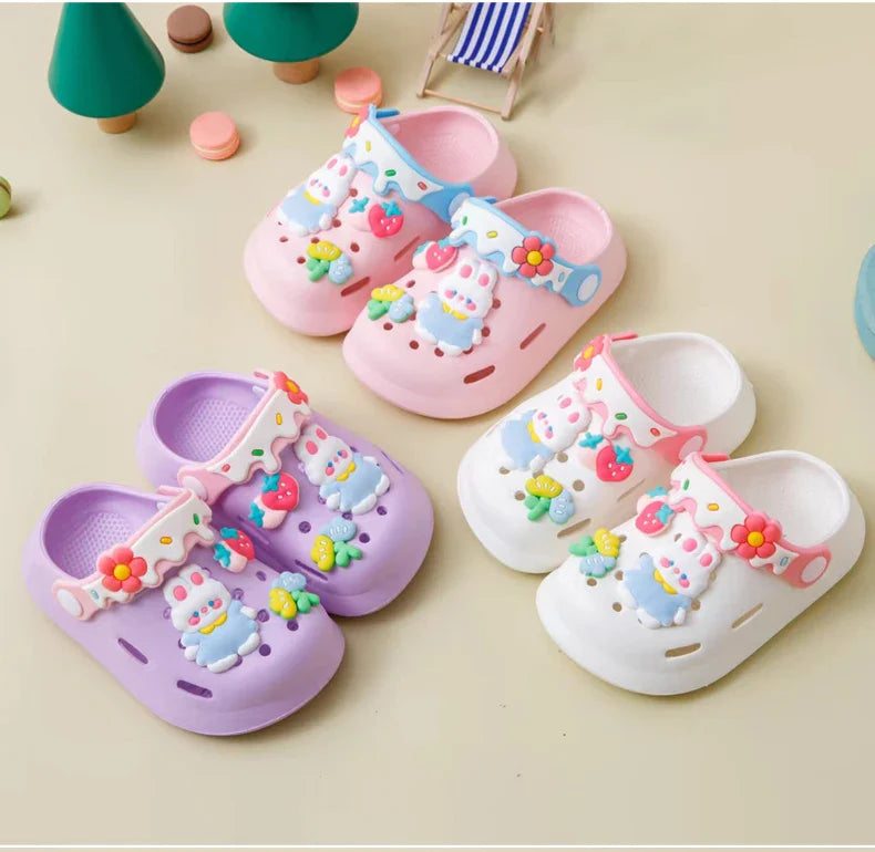 Girls Sandals Trendy Cute Cartoon Soft Sole Clogs For Baby Breathable Non-slip Clogs For Indoor Outdoor Beach Garden Shoes