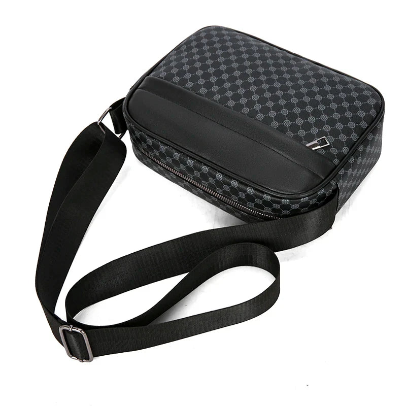 Casual Lightweight Business Shoulder Bags for Men PU Leather Messenger Bag Comfortable Wide Strap Crossbody Bags Designer Male