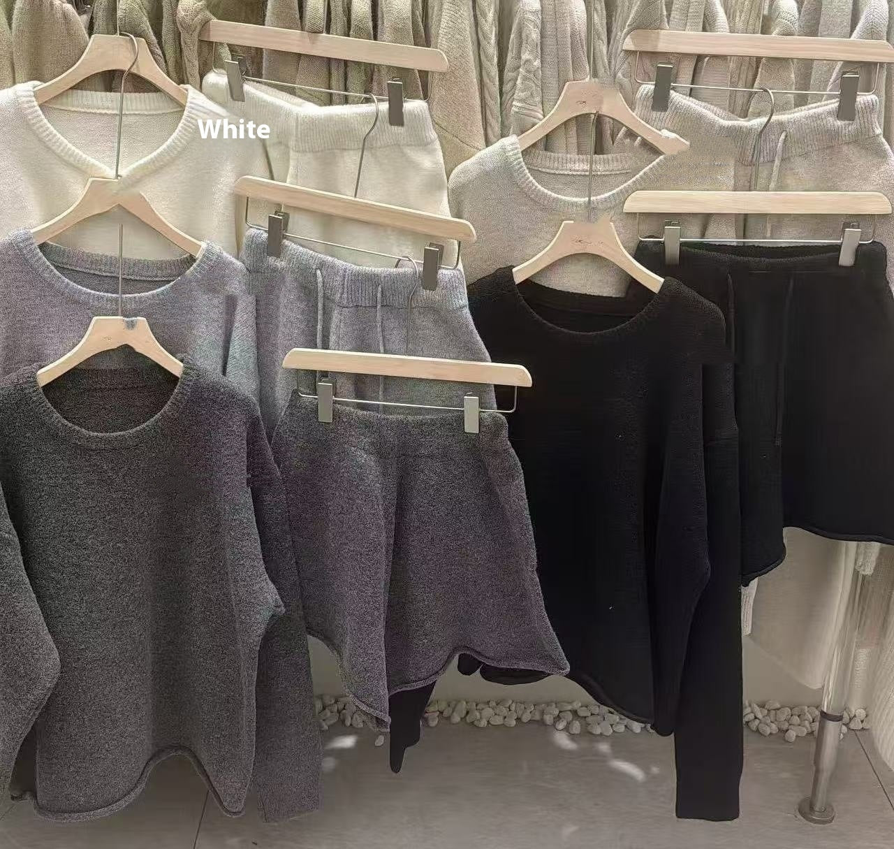 Loose-fitting Long Sleeve Sweater Knitted Wide Leg Shorts Two-piece Set