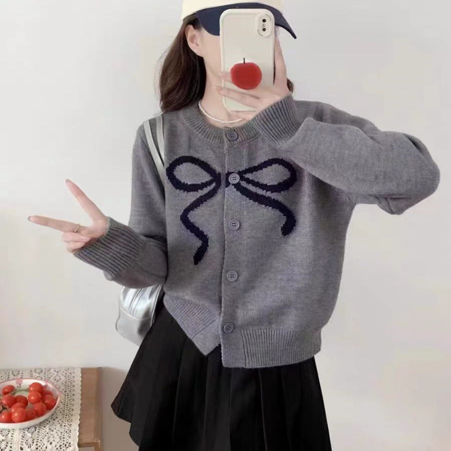 Cute Youth Bow Pin All-match Loose Slimming Sweater
